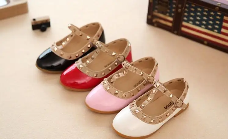 bata children's sandals children casual shoes girls spring autumn leather shoes fashion Rivet princess baby shoes Kids girls sandals children's shoes for high arches