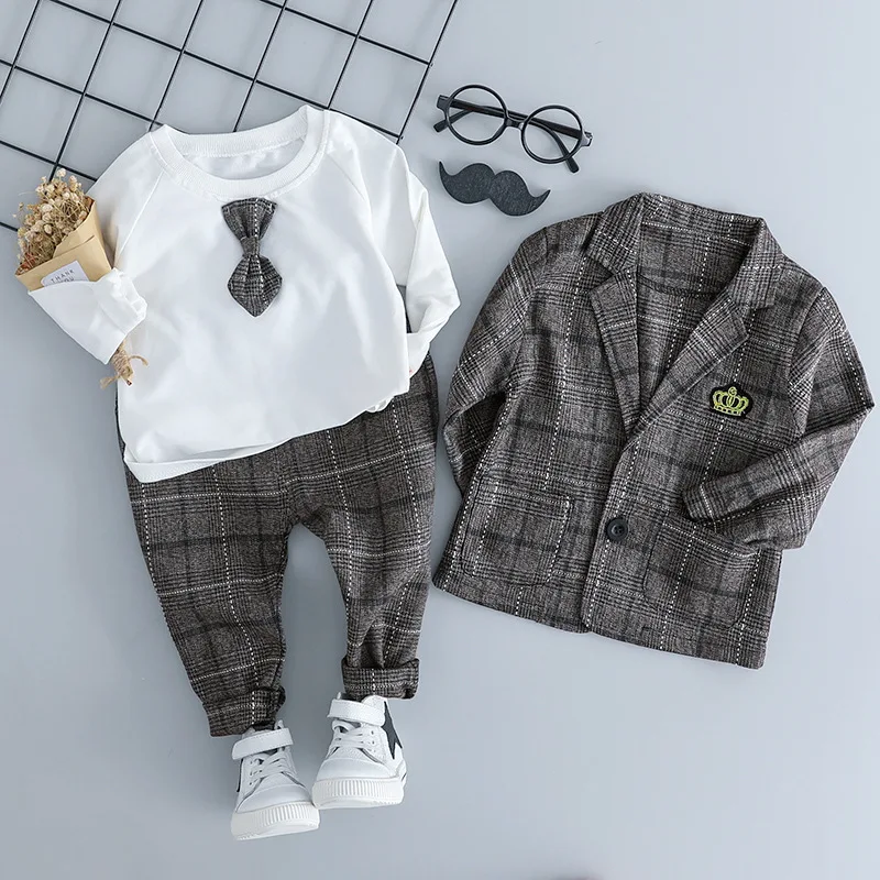 Одежда для маленьких мальчиков; одежда для маленьких мальчиков; Костюм Джентльмена на крестины для новорожденных; футболка в клетку; брюки; Верхняя одежда; комплекты одежды из 3 предметов
