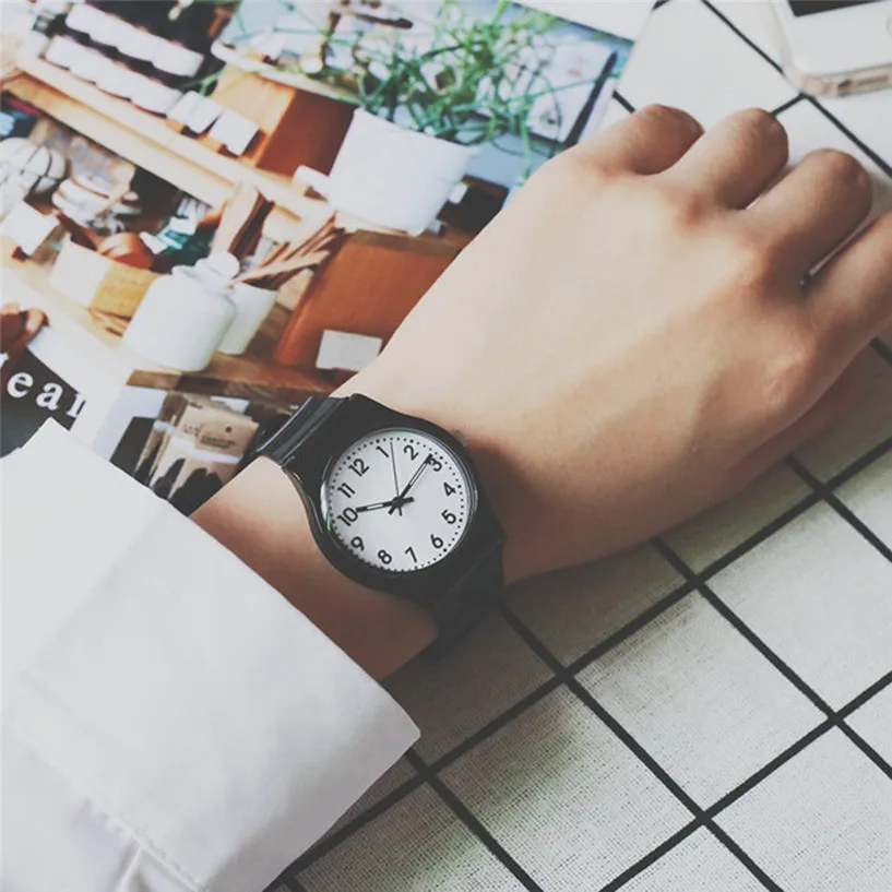 11,11 женские креативные модные простые часы маленькие свежие мягкие женские часы для отдыха relojes mujer#1020
