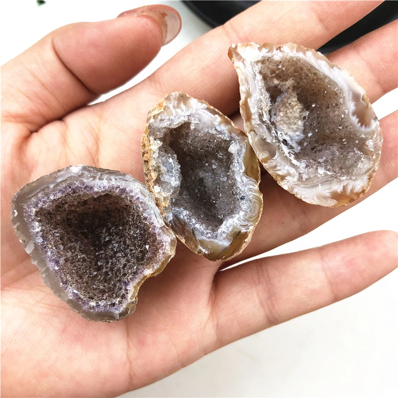

Wholesale 1PC Natural Agate Geodes Raw Stones Slice Mini DIY Halves Healing Collection Natural Stone Crystal