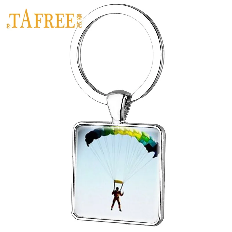 Квадратная подвеска TAFREE Skydiver Silhouette брелок с парашютом металлическая для спорта