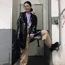 Кожаная куртка Женская Новая Осенняя мода крутая мода пояс свободного кроя средней длины мотоциклетное кожаное пальто