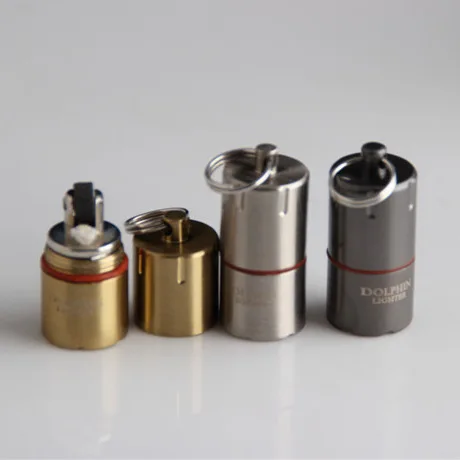 

1 Pcs Creative key chain oil lighter,Mini gasoline kerosene lighter grinding wheel Vintage Gadgets