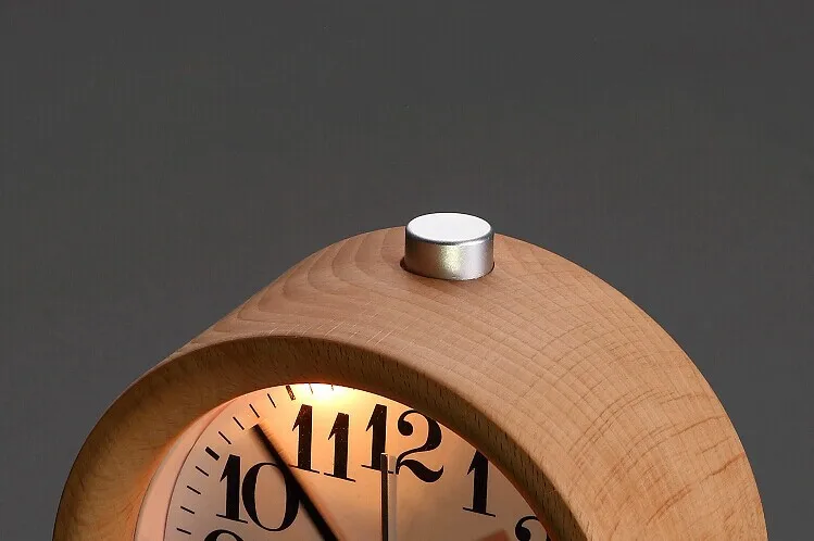 Small Round Silent Table Desk Snooze Beech Wood Alarm Clock Night Light Creative 