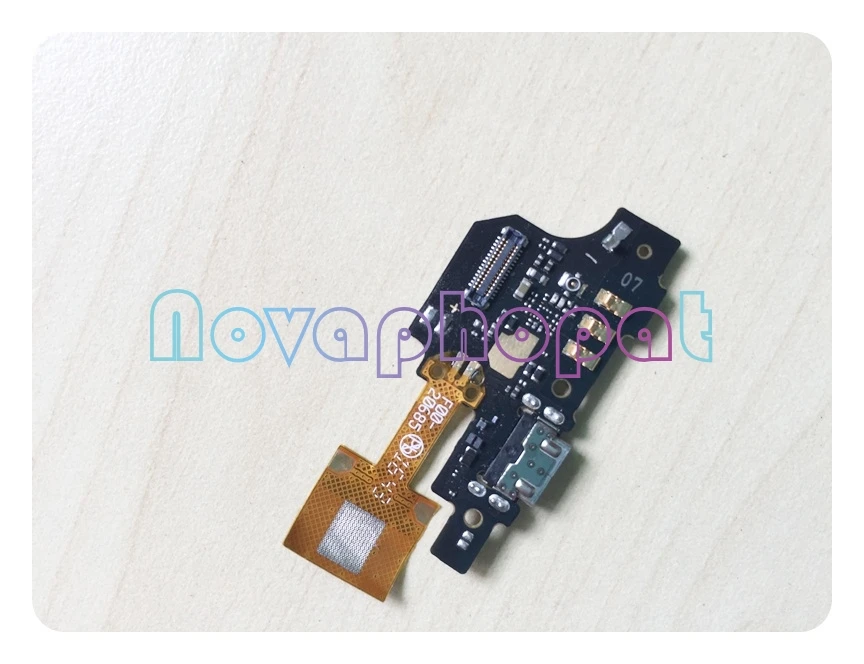 Novaphopat For ZTE blade v6 plus USB Dock Charger Charging