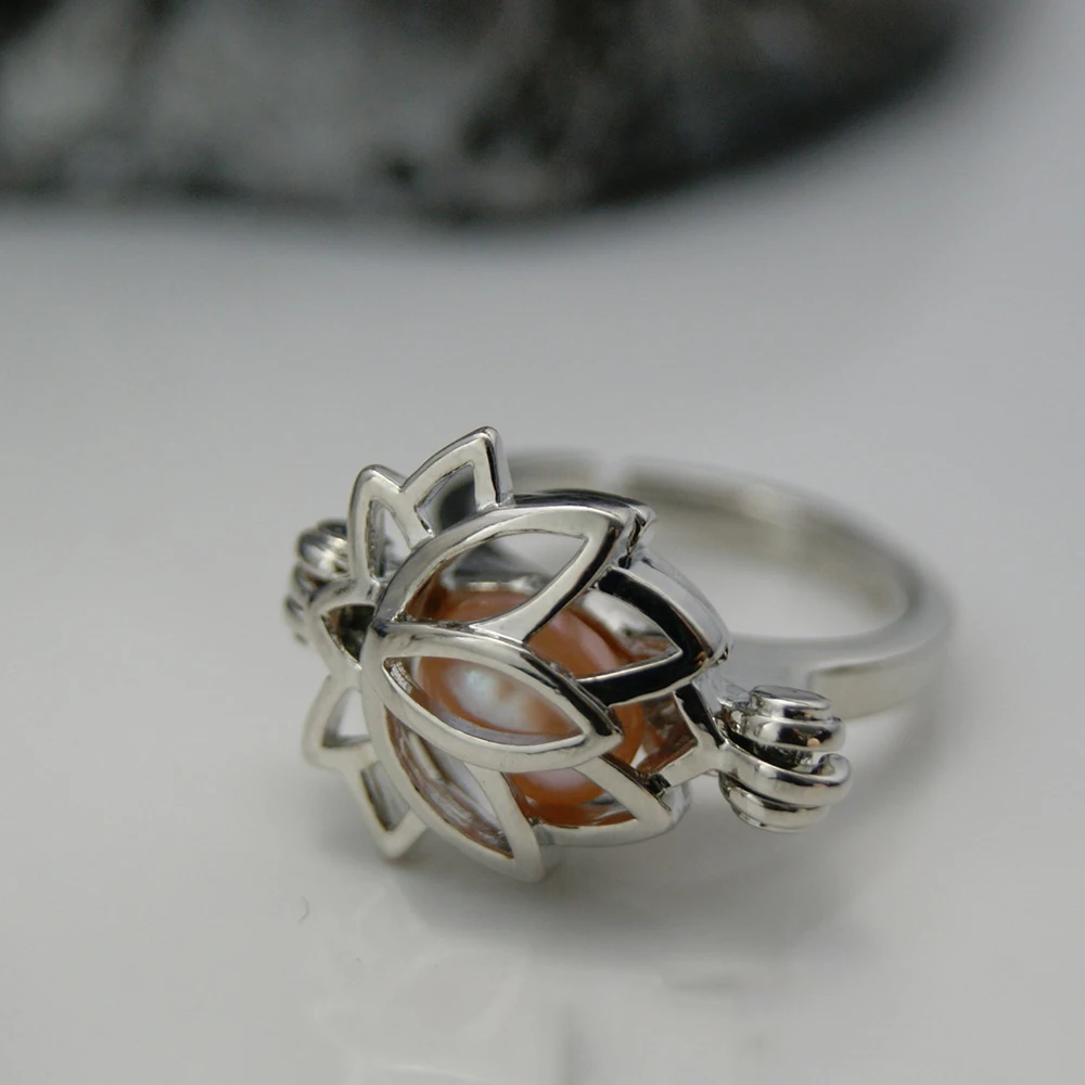 

Pearl Cage Rings Women Men Beautiful Tropical Fish Heart Flower Butterfly Pearls Finger Rings For Women Girl Gift Adjustable