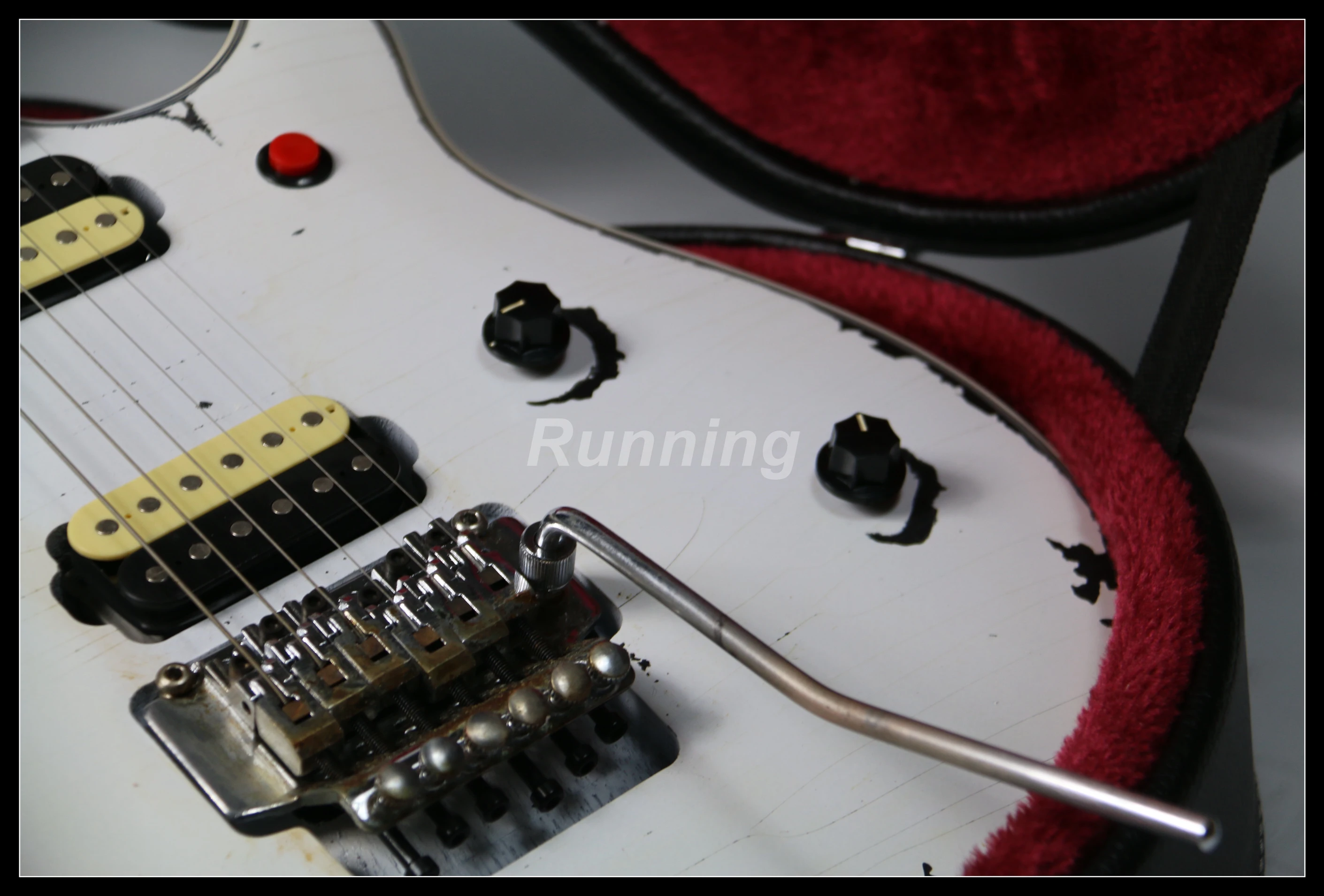 Высшее качество электрическая гитара Relic Wolfgang Zebra Humbucker Kill Swtich FR Bridge белого
