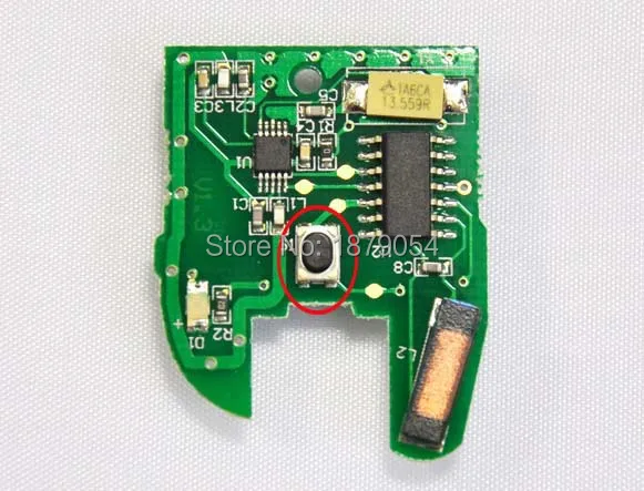 1 Button Renault Remote Key 433MHz PCF7946 Chip4.jpg