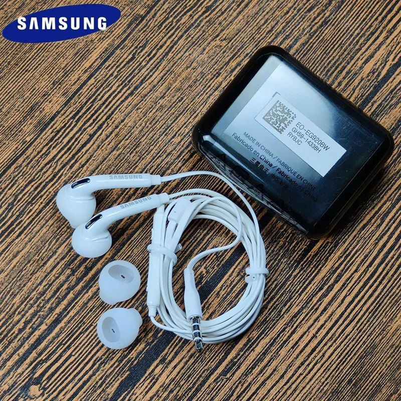 

Original Samsung EO-EG920 Earphone In-ear With control Speaker Wired 3.5mm headsets For Samsung Galaxy S6 S7 Edge /S3/S4/S5