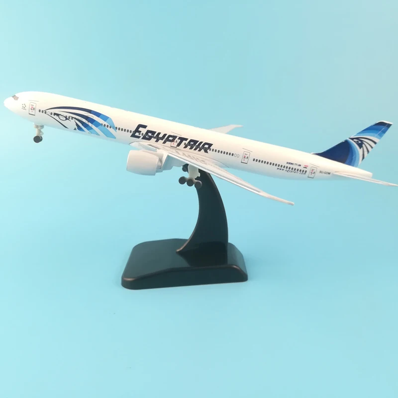Самолет воздушный пассей B777 EGYPTAIR 20 см модель самолета из металлического сплава