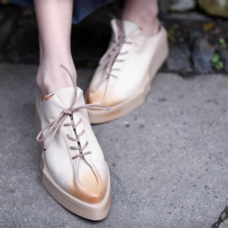 Artmu/Новинка; сезон весна; женские тапочки с острым носком в японском стиле; женская обувь из натуральной кожи на танкетке; Уличная обувь на толстой подошве