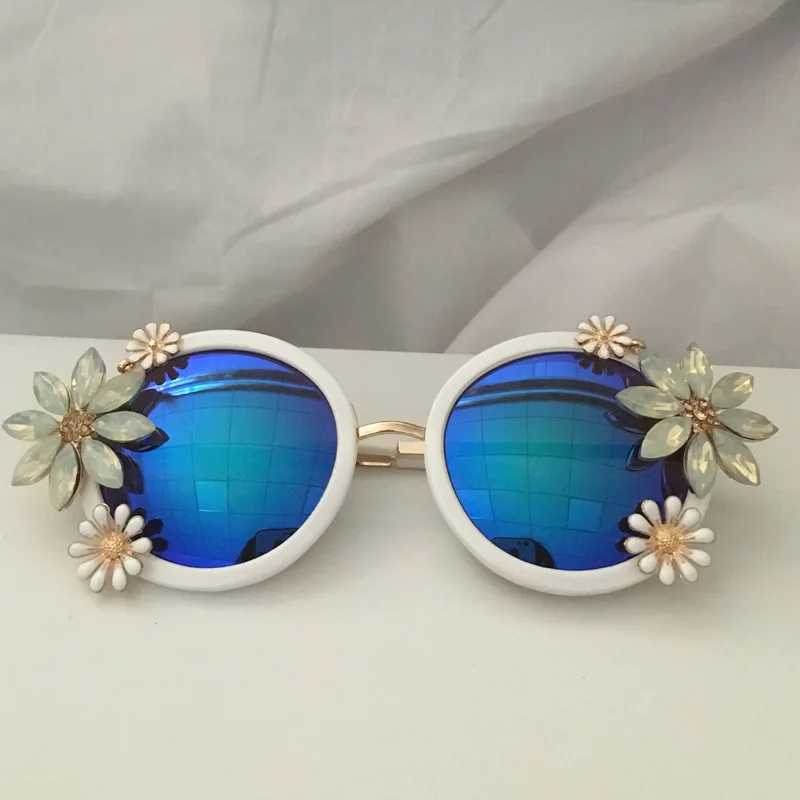 Новые модные дизайнерские женские роскошные стразы Солнцезащитные очки Ретро Декор Цветочный Цветок Солнцезащитные очки летние пляжные очки - Цвет линз: SUNGLASSES 1