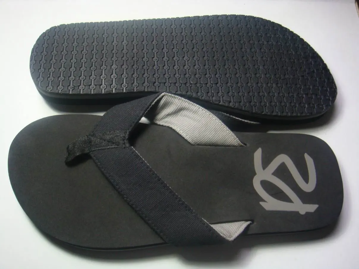 beachwalk slippers black