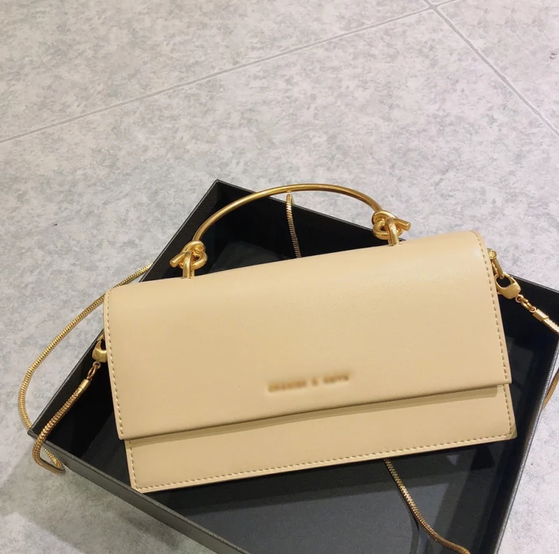 

Advanced CK female bag new 2019 long wallet metal handle handbag chain bag