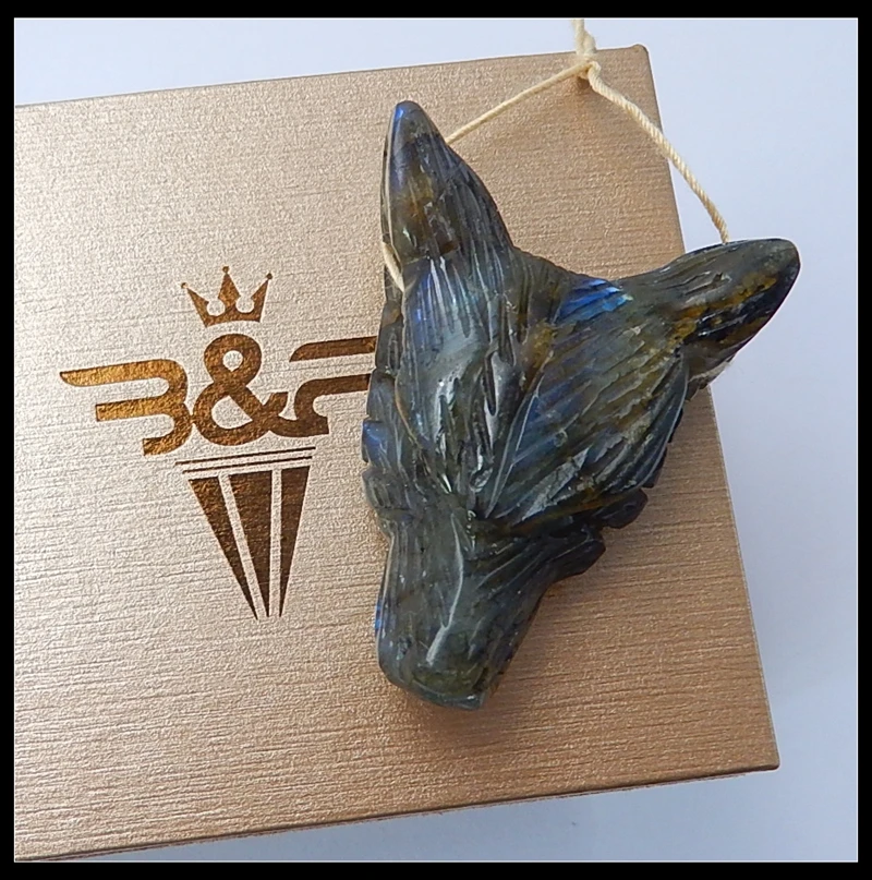 

Sale 1Pcs Natural Stone Labradorite Handmade Animal Wolf Head Fashion Necklace Pendant For Man Best Gifts 46x35x16mm 23.7g