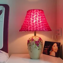 Европейские страны деревенский керамический цветочный Спальня тумбы настольные лампы Роза Ткань абажур Гостиная настольная лампа свадебные подарки