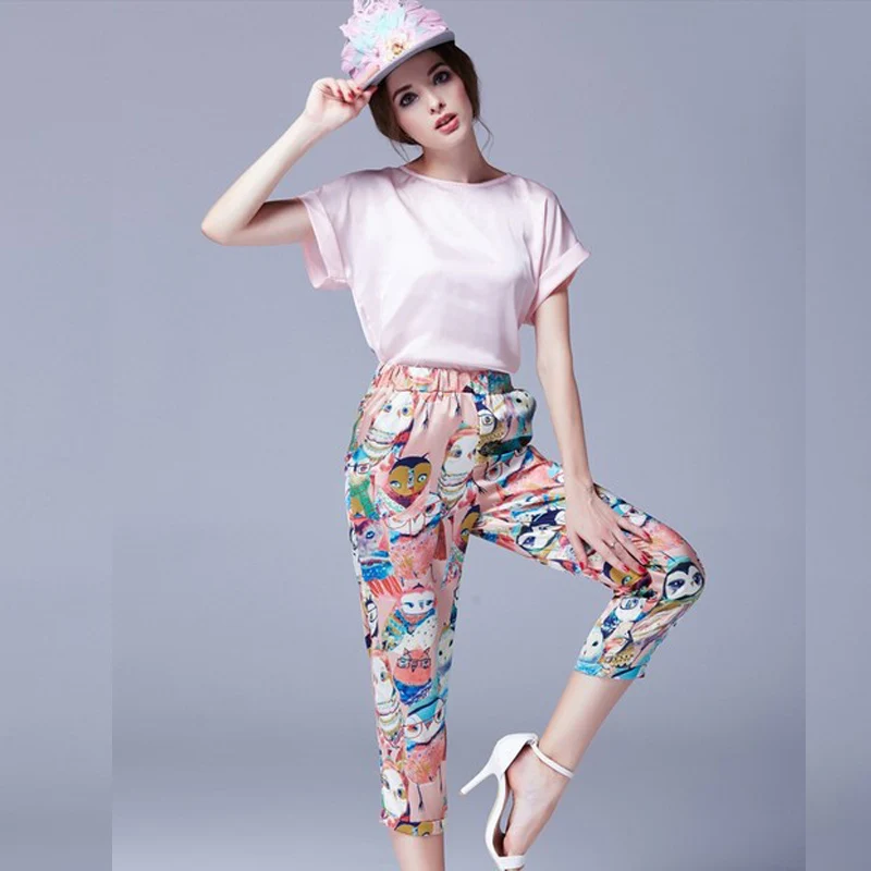 capri pants and matching top