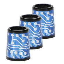 US $15.90