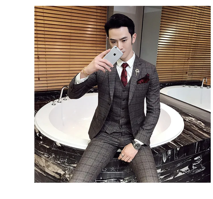 Men's plaid suit