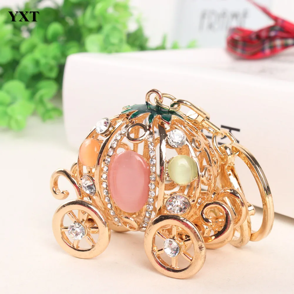 

New Bling Pumpkin Princess Carriage Colorful Rhinestone Crystal Holloween Handbag Key Ring Chain Gift Accessories Delicate
