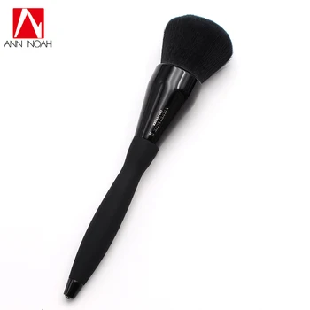

Professional Classic Matt Black Handle Synthetic Fiber 307 It Large Dome Tip Cosmetic Velvet Luxe LBD Powder Brush