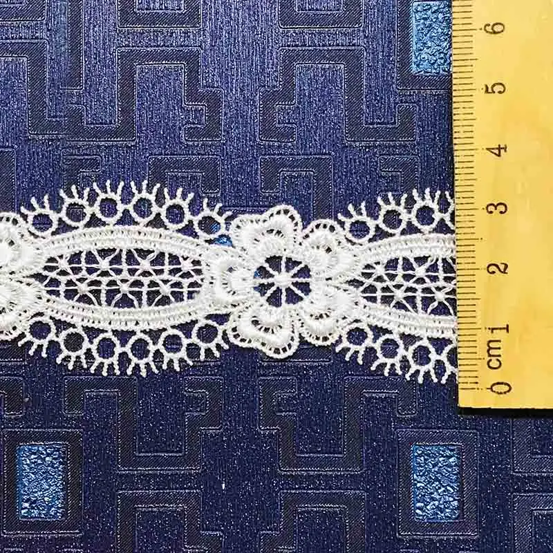 9125872999_84286053