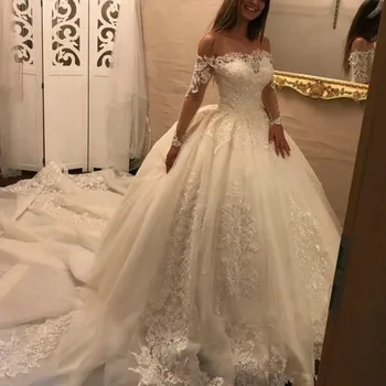 

Luxury Lace Wedding Dress 2019 Off the Shoulder Appliques Princess Wedding Gowns Robe De Mariage Plus Size