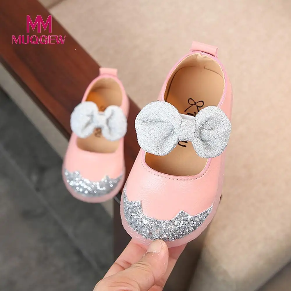 nike infant butterfly shoes