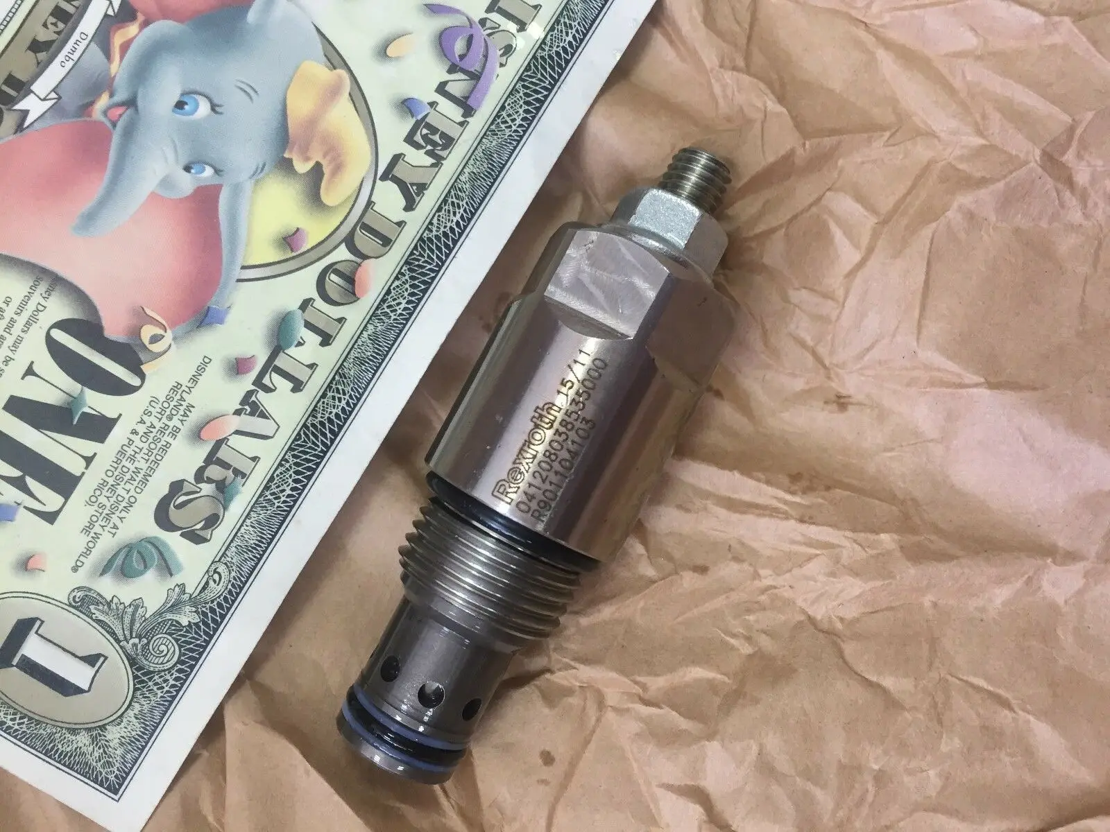 

04.12.08-03-85-35 R901104103 NEW REXROTH VALVE
