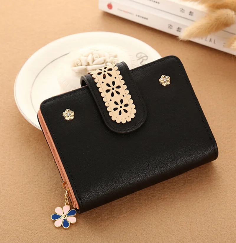 

Fashion Hollow Out Lace Flower Women Wallet Small Clasp Women Purse Brand Female Wallet Zipper Coin Purse Sweet Carteira Mini