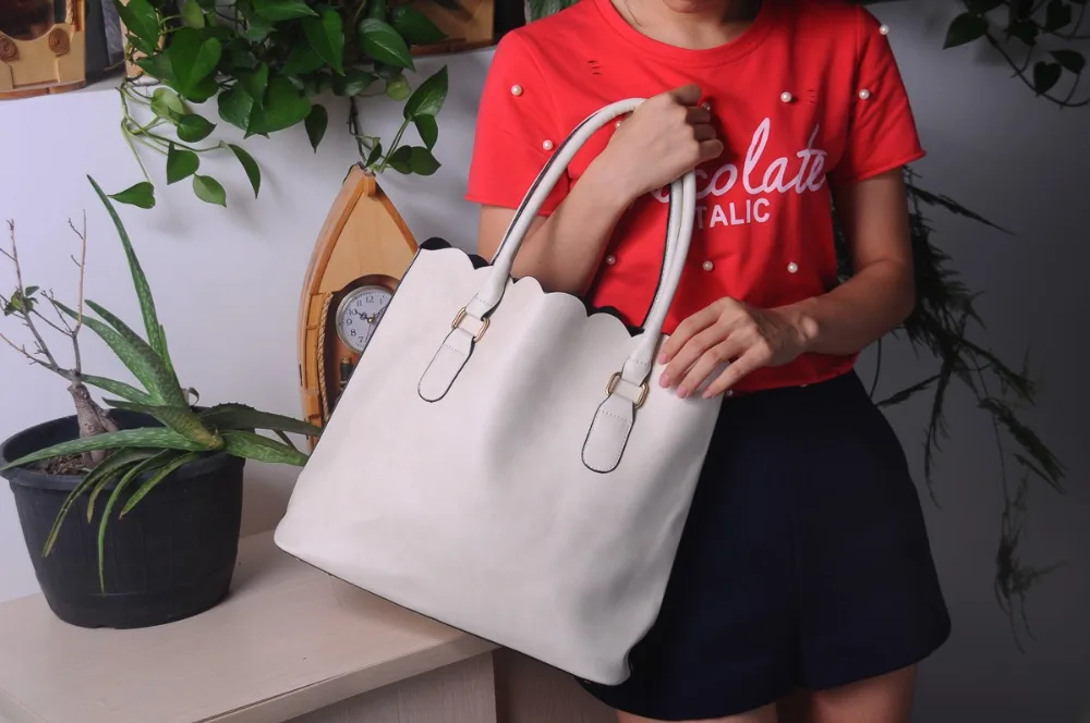 scalloped purse (4)