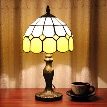 Витраж Средиземноморский простой креативный Ретро Художественный орнамент освещение прикроватная декоративная настольная лампа 110-240 в E27