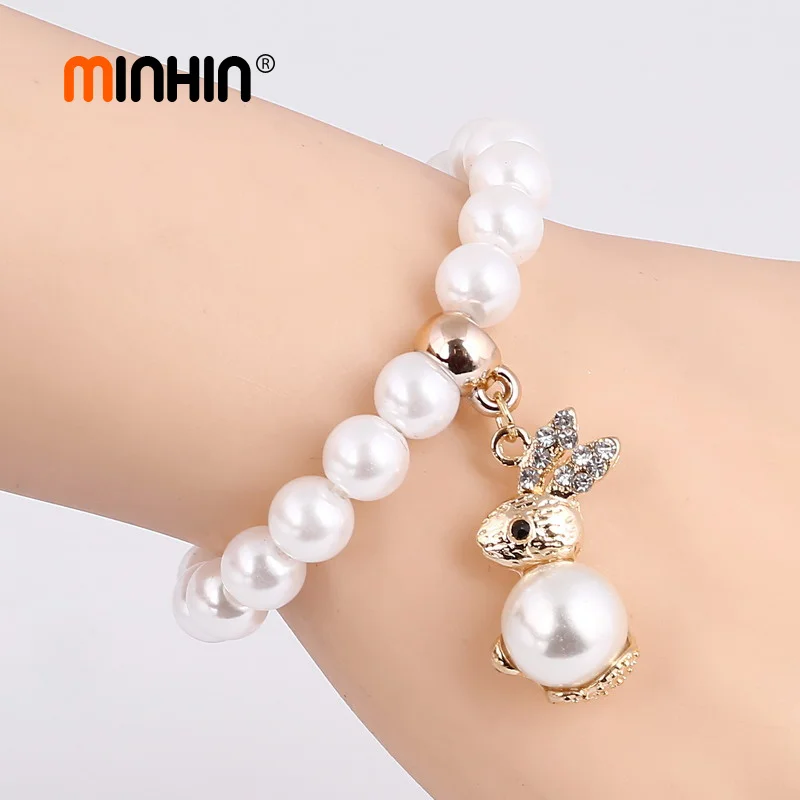 

MINHIN Lovely Rabbit Pendant Bracelets For Women Simulated Pearl Chain Bracelet Girls Wedding Jewelry Luxury Charms Bracelet