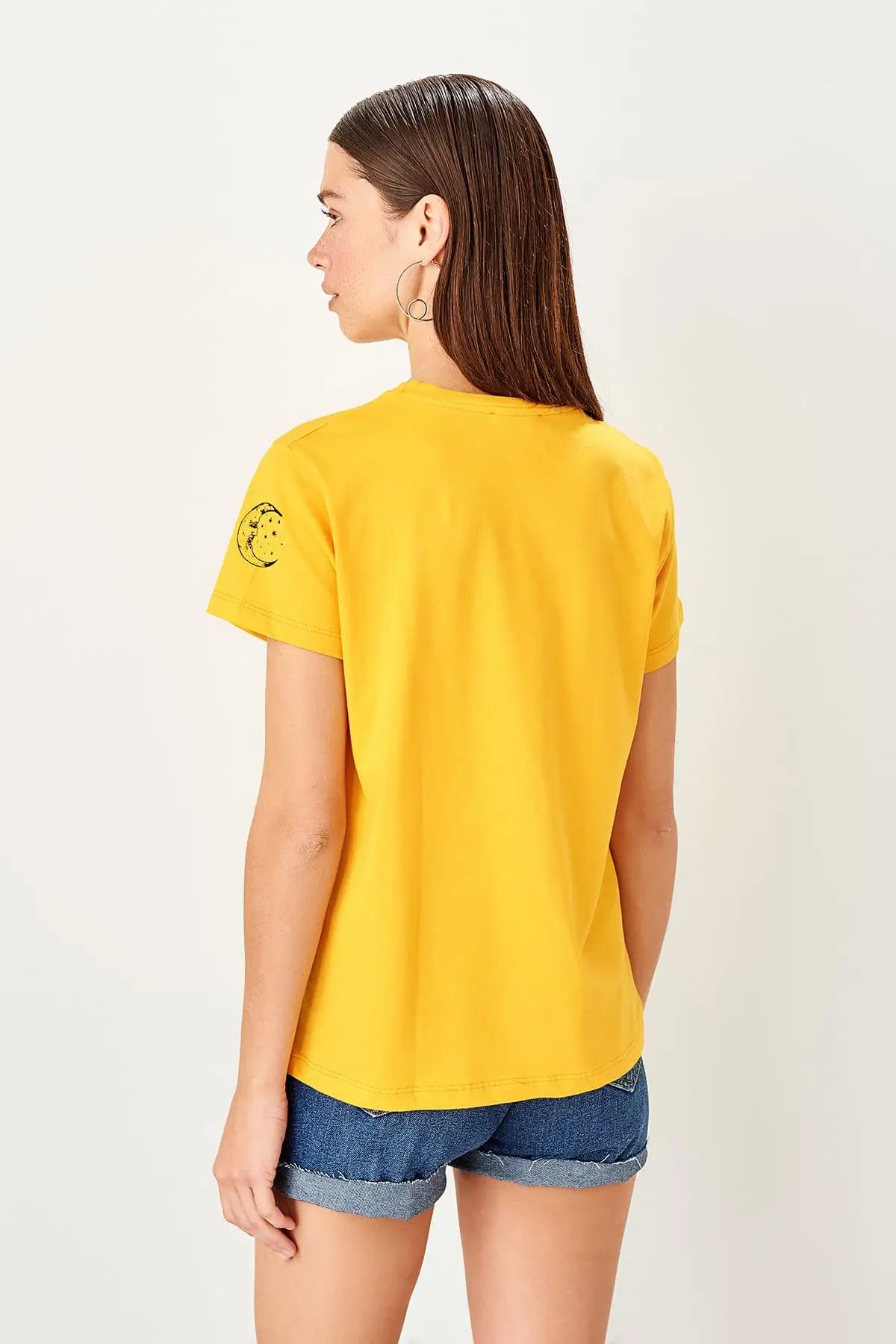 Trendyol абрикос ручка печатных Базовые Трикотажные футболки TWOSS19TS0109|Футболки| |