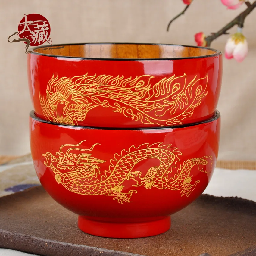 

Outside red inside wood grain wood dragon Phoenix wedding bowl couple cutlery custom wedding gift creative gift 2 pieces pack