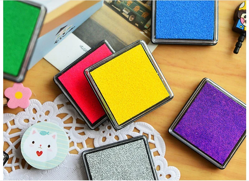 

Colorful Cute Sponge Small Printing Pad Square Small Inkpad Rubber Chapter Printing Stationery Set