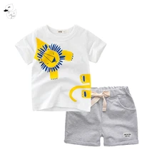 BINIDUCKLING/Модная детская одежда для маленьких мальчиков футболка+ шорты комплект летней одежды для мальчиков с рисунком животных из мультфильмов