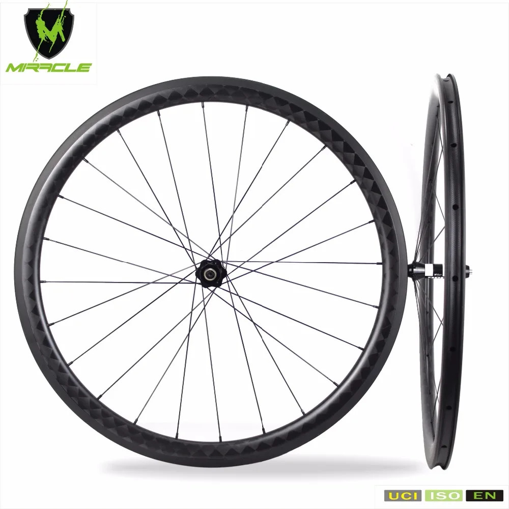 U40 18K wheelset 1