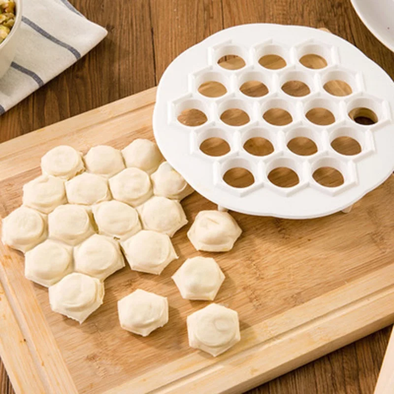 

Creative Kitchen Gadget Dumpling Maker Dumpling Mold Dumpling Speeder Make Pastry Tool