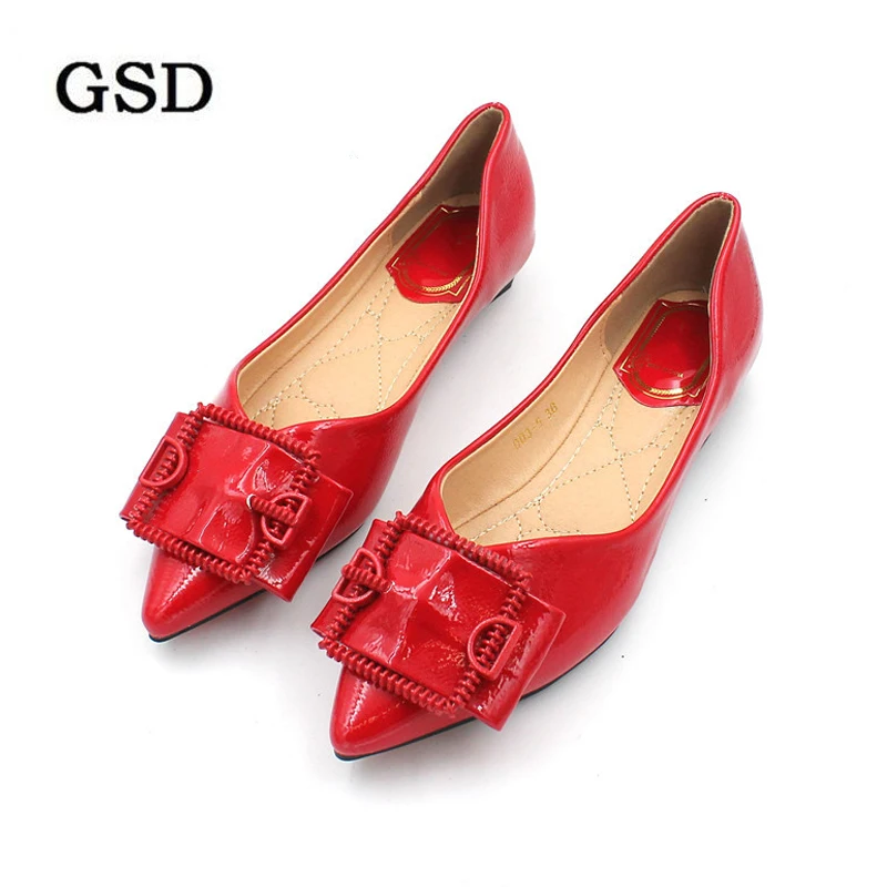 

Plus size 2019 New Fashion shoes woman solid candy color patent PU tip shoes women flats Soft bottom Casual shoes princess shoes