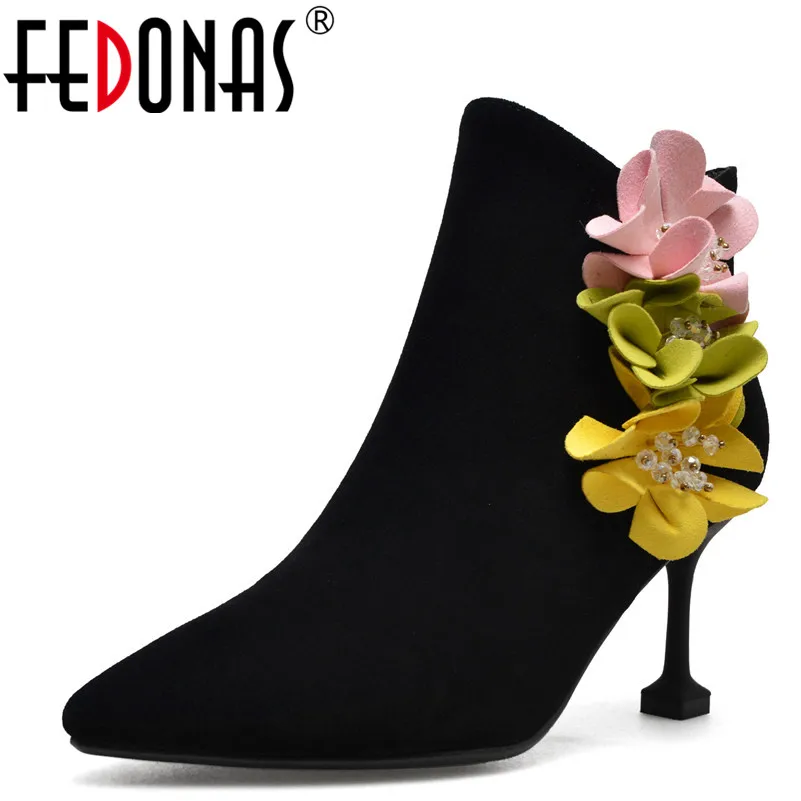 

FEDONAS 1New Women Ankle Boots Pointed Toe Cow Suede Thin Heels Shoes Autumn Winter Warm Flowers Decoration Martin Shoes Woman