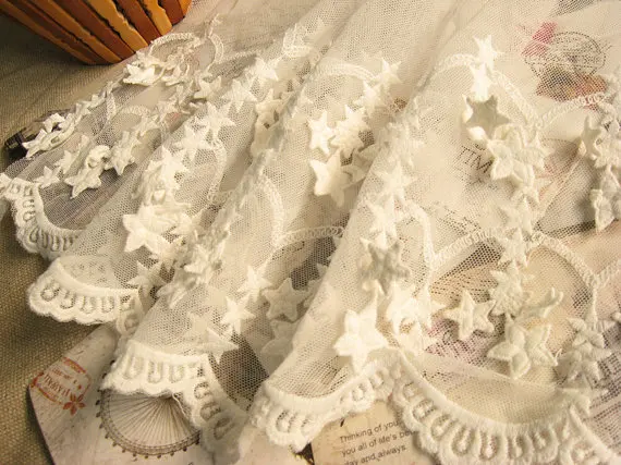 Adorno de encaje blanco de Cuentas Bordado Inglés nupcial boda velo de tul Adorno peryard