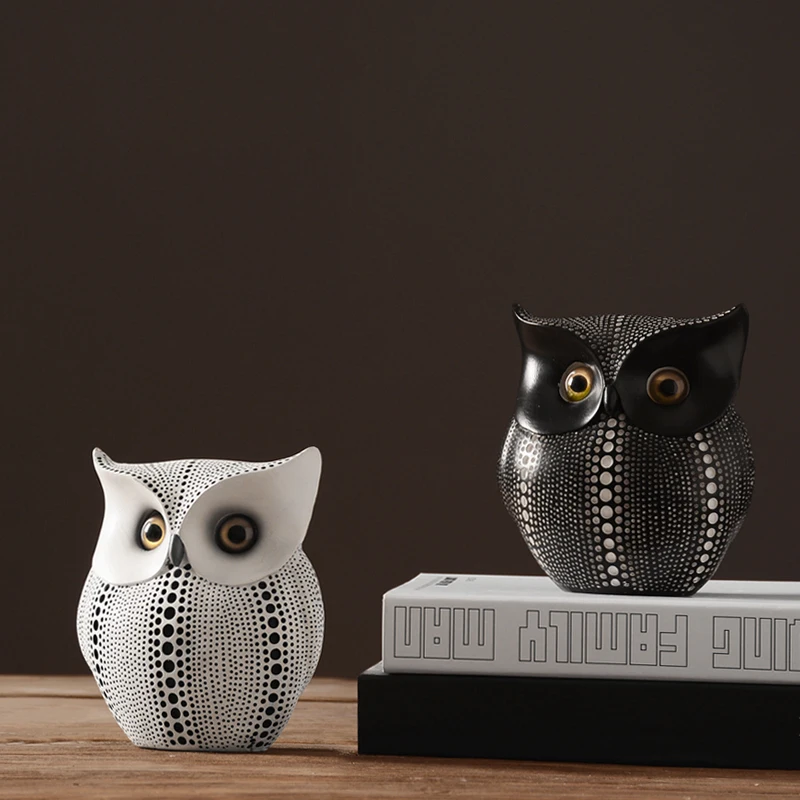 

The Nordic modern minimalist decor Home Furnishing office soft resin crafts Owl