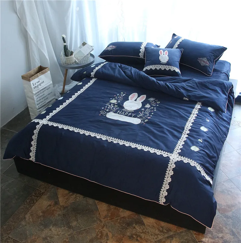 

Cartoon style Egyptian cotton bed linen set Rabbit Embroidery satin bedding sets/bedclothes queen king size duvet cover sheet se