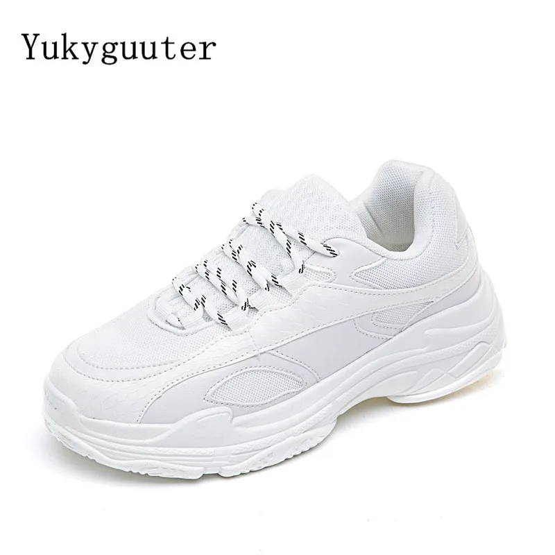 

Sport Running Shoes Woman Outdoor Breathable Comfortable Couple Shoes Lightweight Athletic Mesh Sneakers Women High Quality