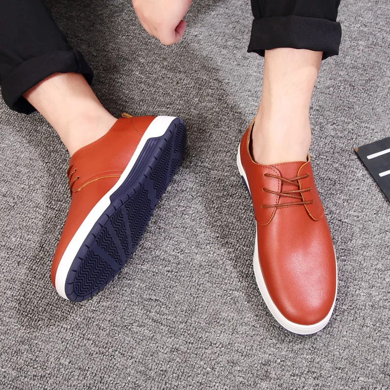 REETENE Men Casual Shoes Hollow Fashion Leather Men Loafers Comfortable Light Flat Mens Shoes Plus Size Men'S Casual Shoes