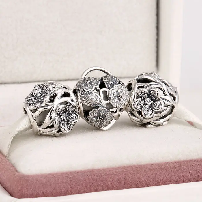 

Fits Silver Charms Bracelet& Necklace 925 Sterling Silver Jewelry Charm Sets Love Flower Fashion Beads for Women & Men Jewelry