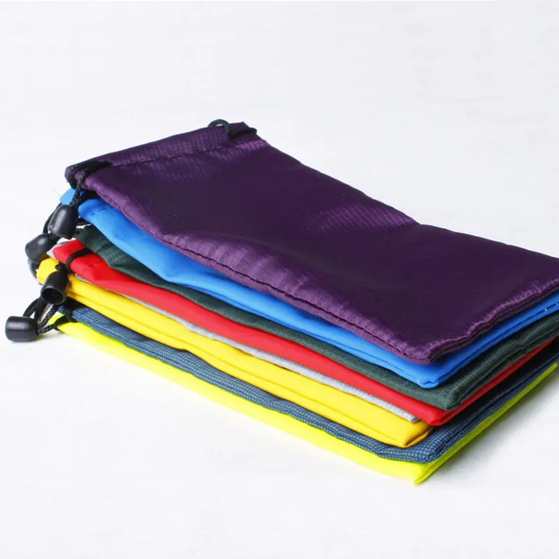 3pcs DIY Porable Soft Cloth Microfiber Pouch Eyewear Bag Case For Travel Sunglasses Glasses Random Delivery Hot Seeling