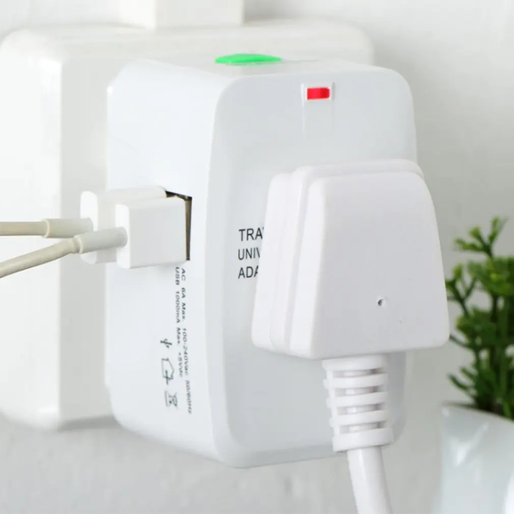 Multifunctional Dual Usb Switching Socket Travel Switching EU/AU/UK/US Dual USB Plug Charger Power Adapter for Phone Tablets