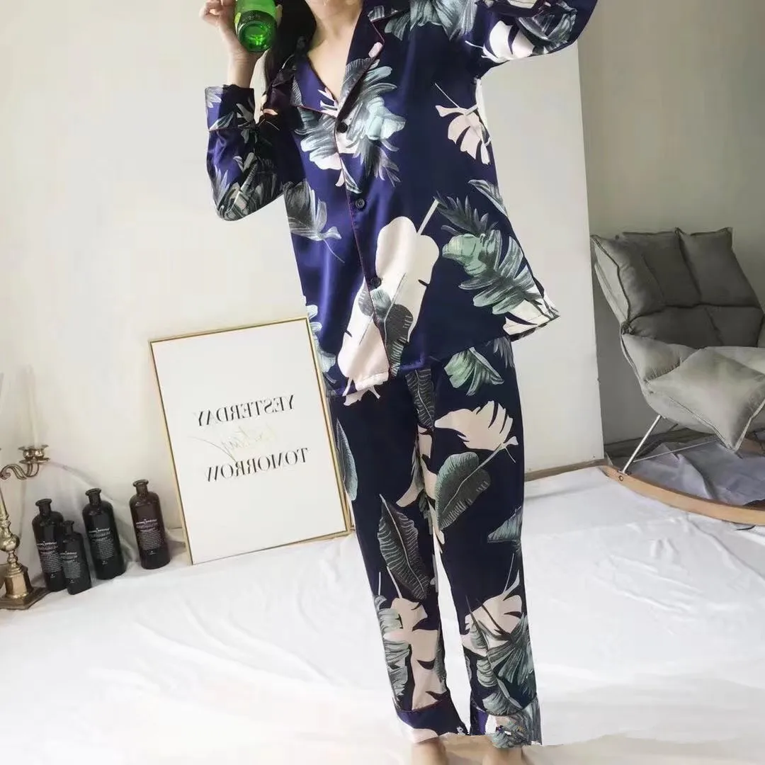 

Women Pajamas Sets Satin Sleepwear Pyjamas 2 PCS Flower Print Pyjamas Women Silk Negligee 2019 Newest Sexy Sleepwear Nightwear